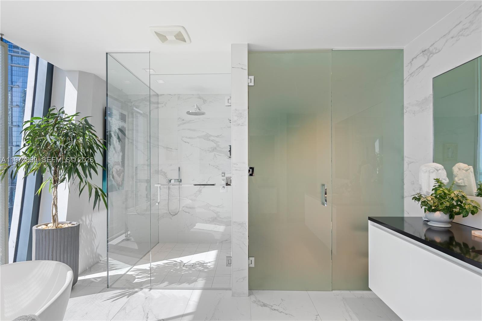 1000 Biscayne Blvd # 3201