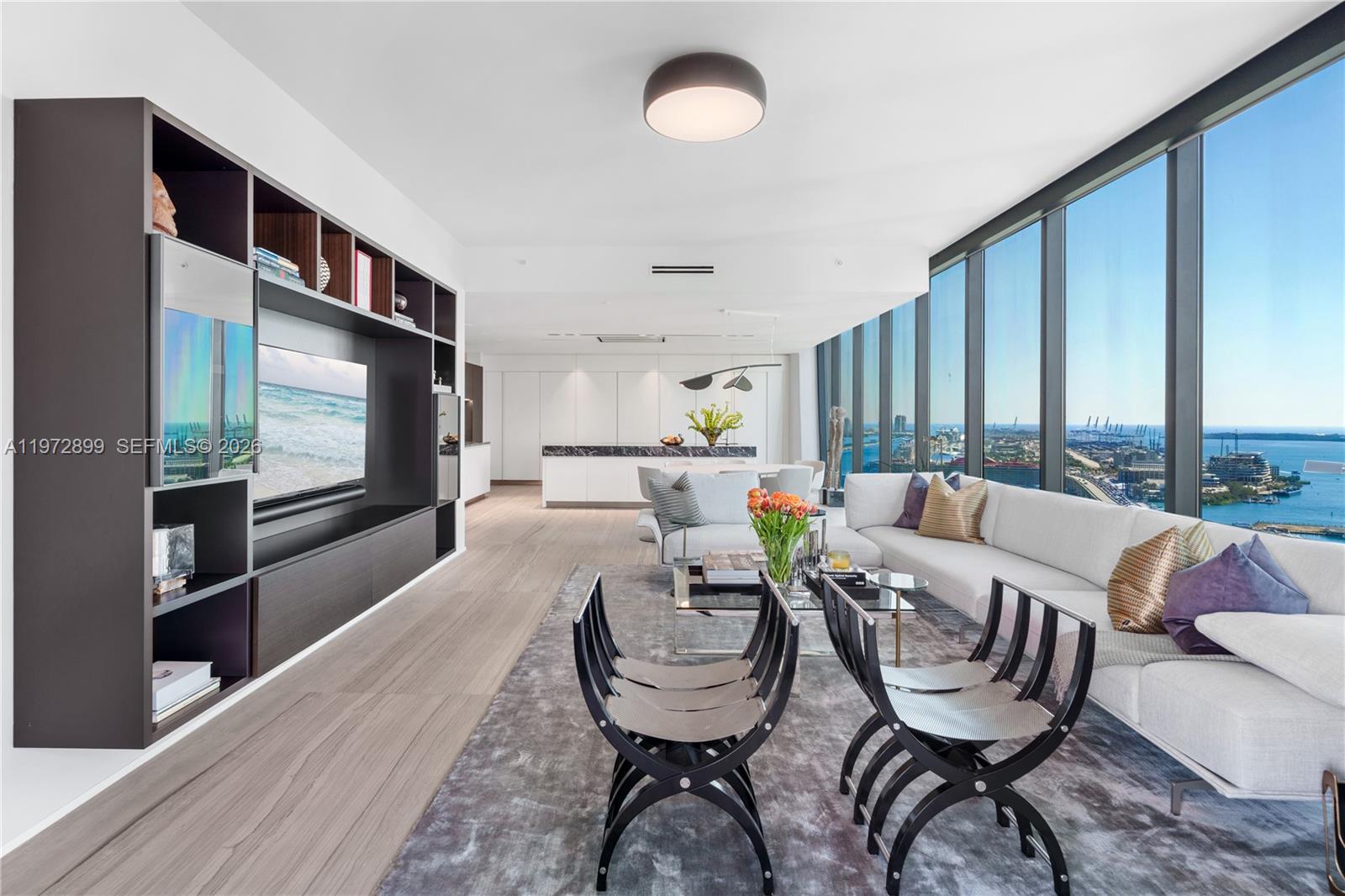 1000 Biscayne Blvd # 3201