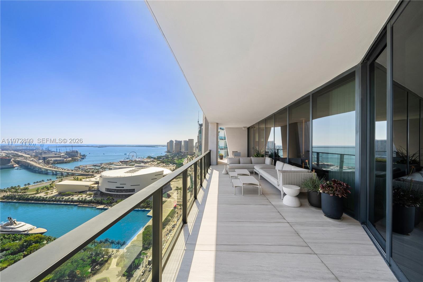 1000 Biscayne Blvd # 3201