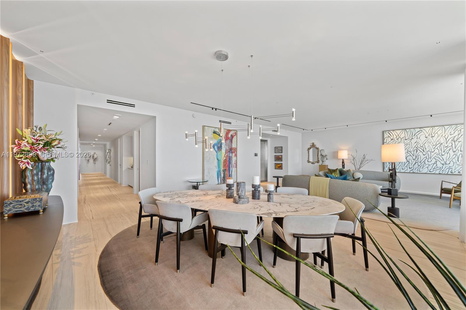 1000 Biscayne Blvd # 3201