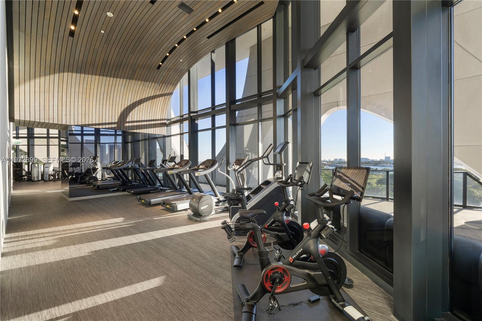 1000 Biscayne Blvd # 3201