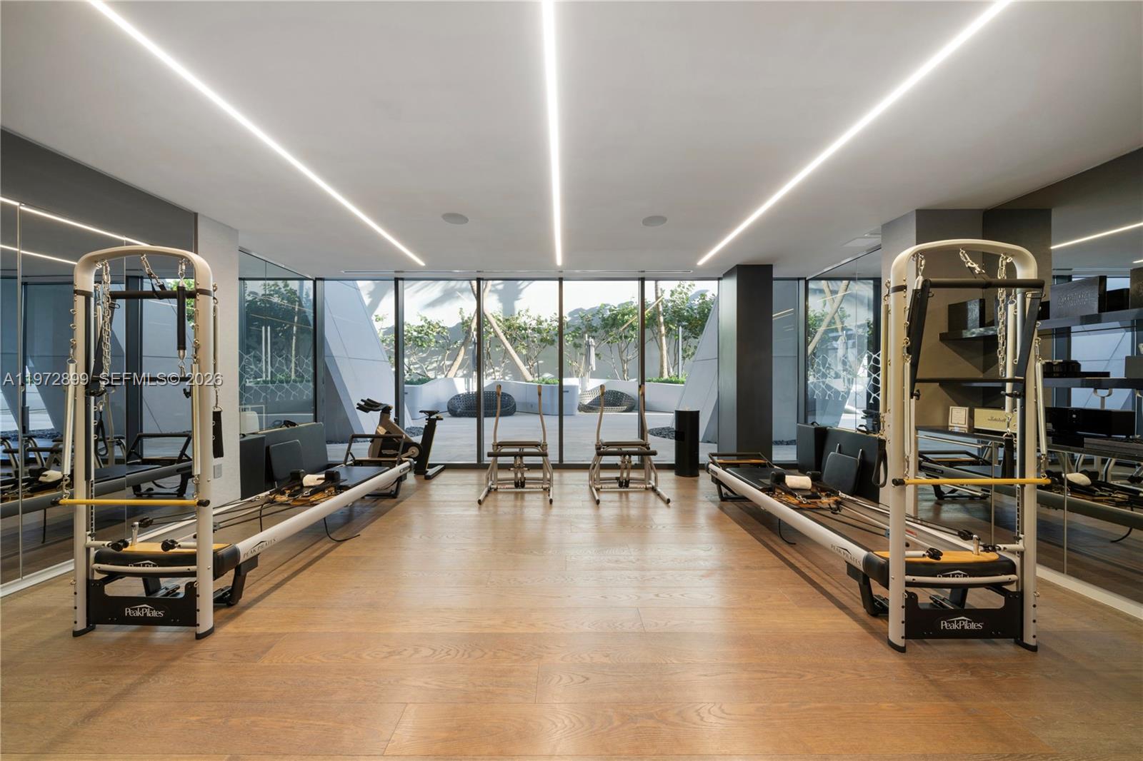 1000 Biscayne Blvd # 3201