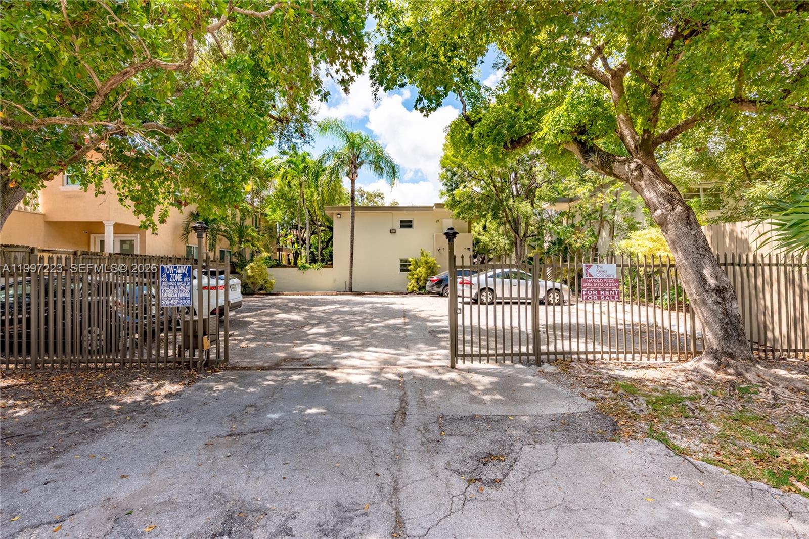 3000 Bird Ave # 3C