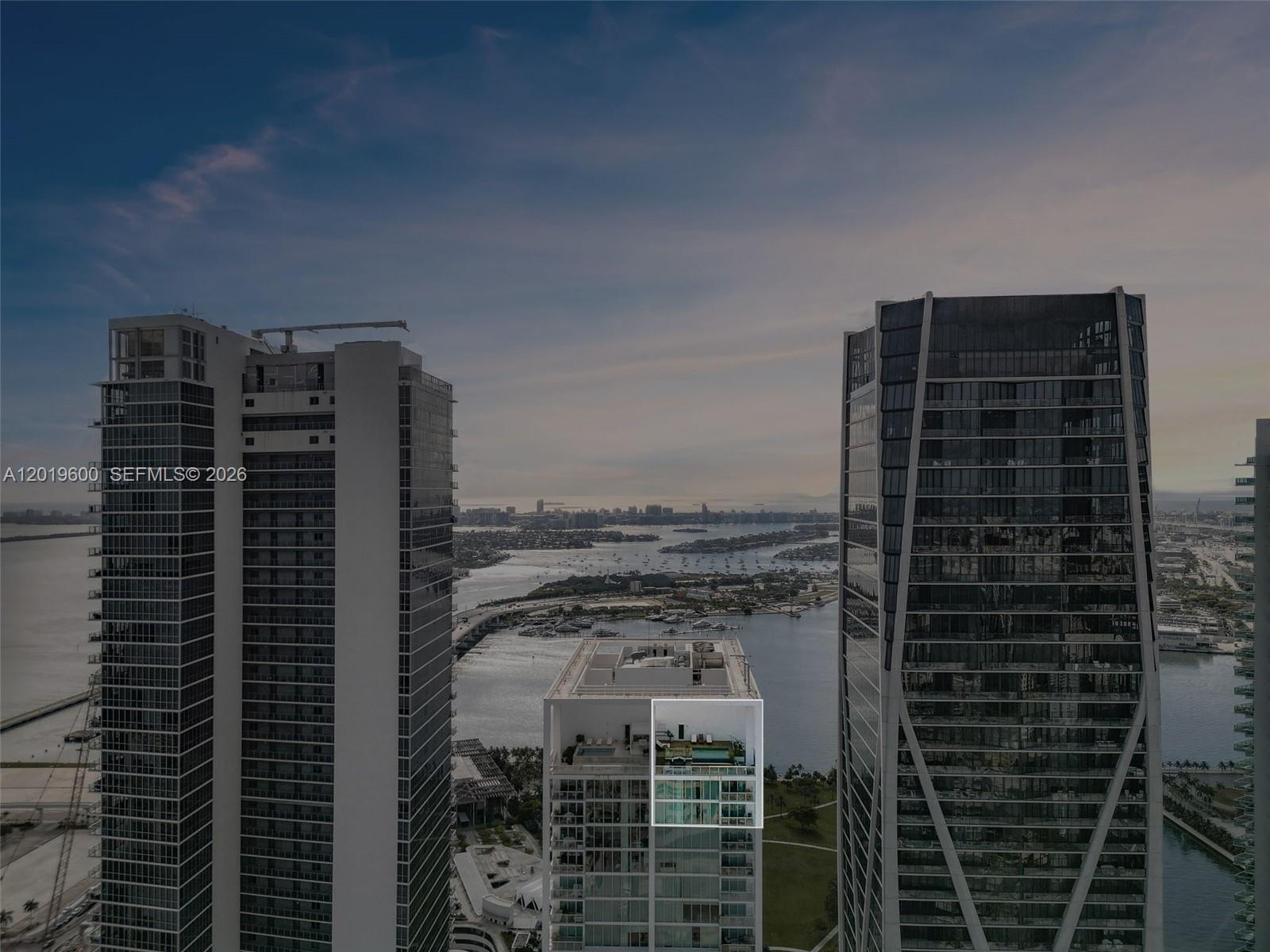 1040 Biscayne Blvd # 4607