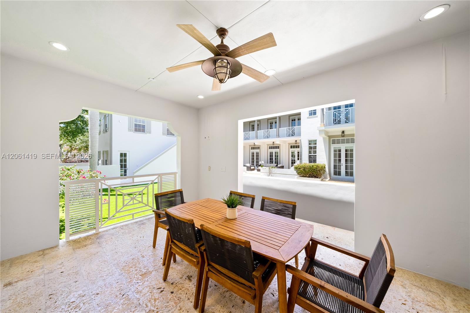 7745 SW 54th Ave