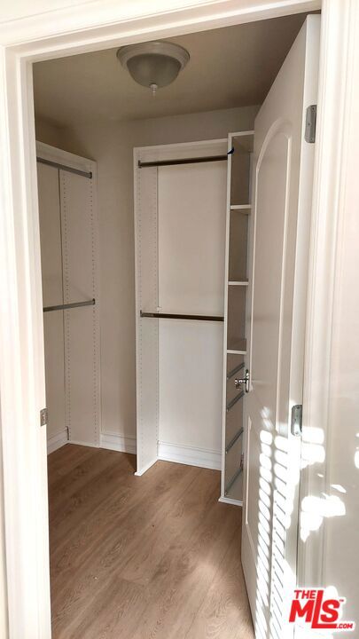 1726 S Bentley Avenue 201