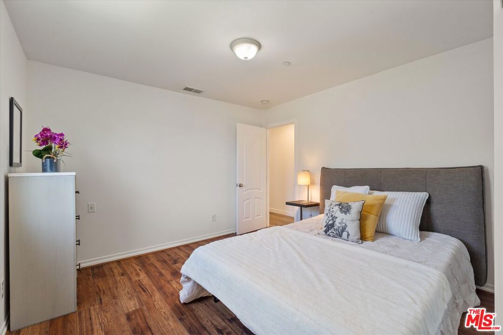 3911 Spad Place