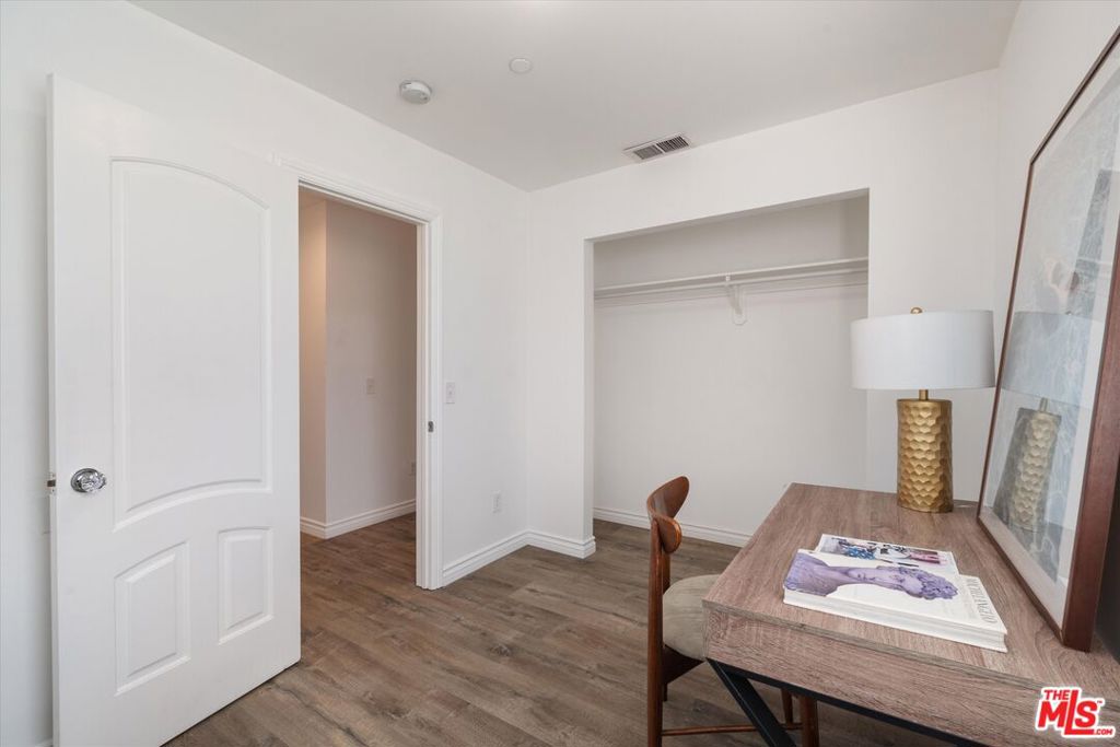 3911 Spad Place