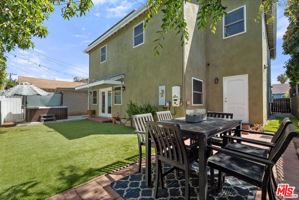 3911 Spad Place