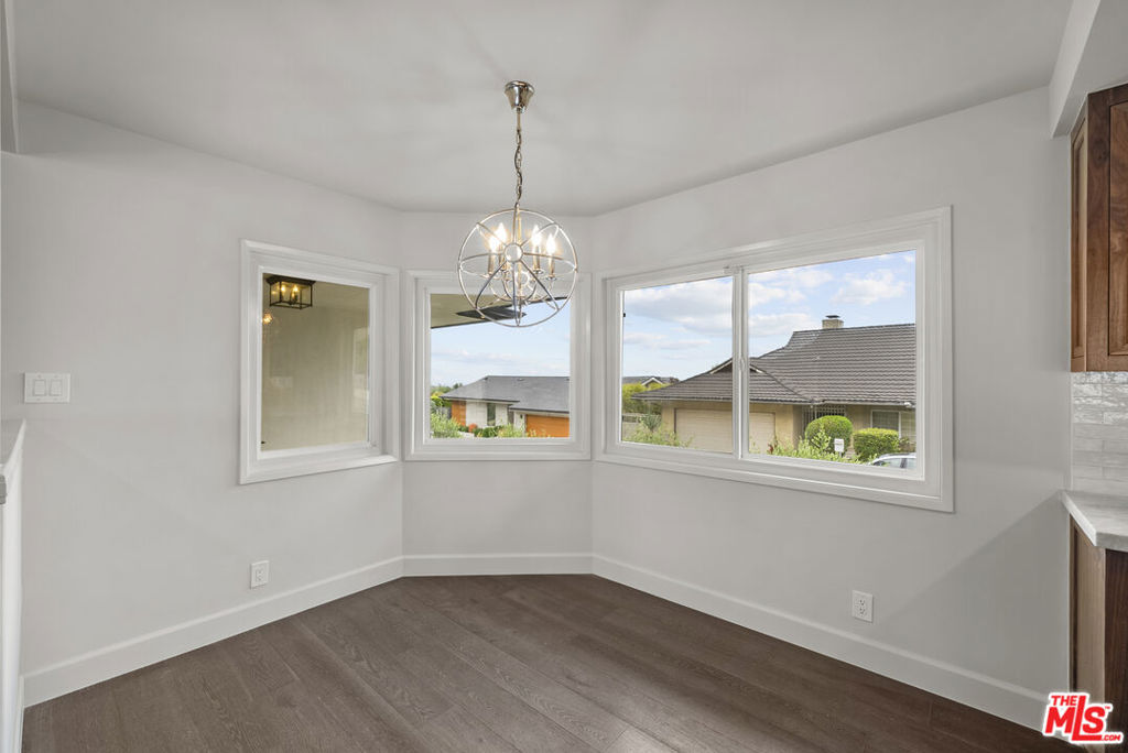 3361 Scadlock Lane