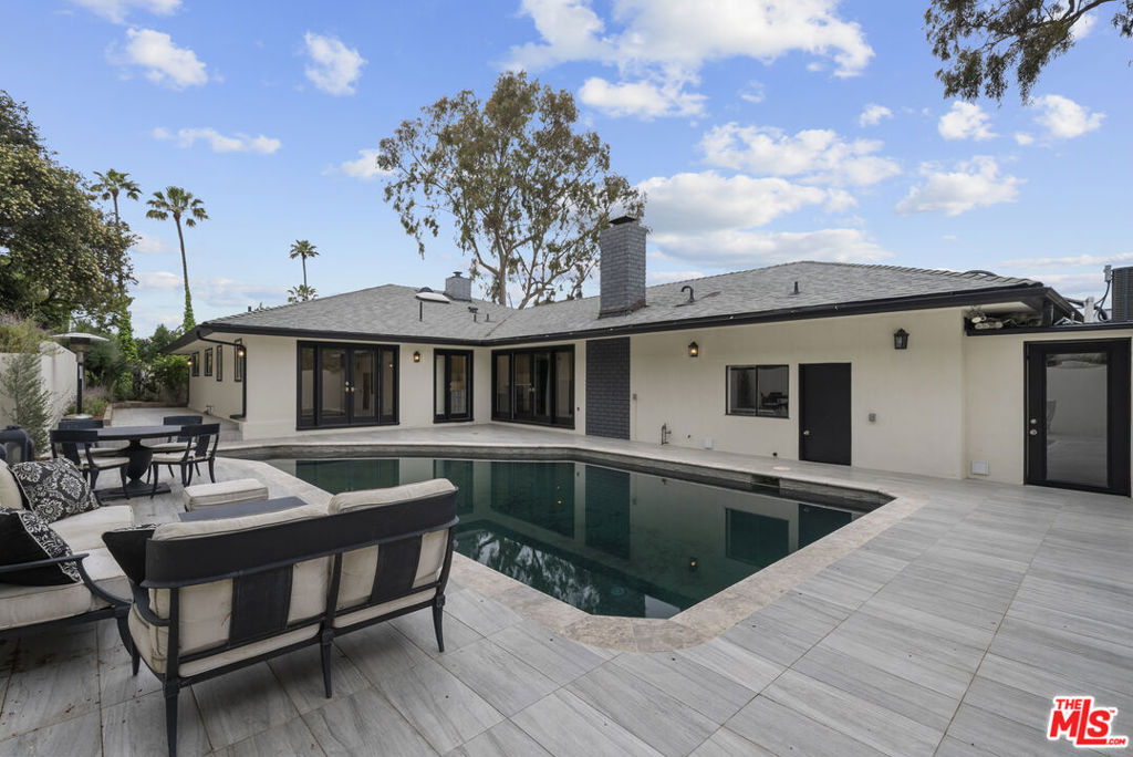 3361 Scadlock Lane