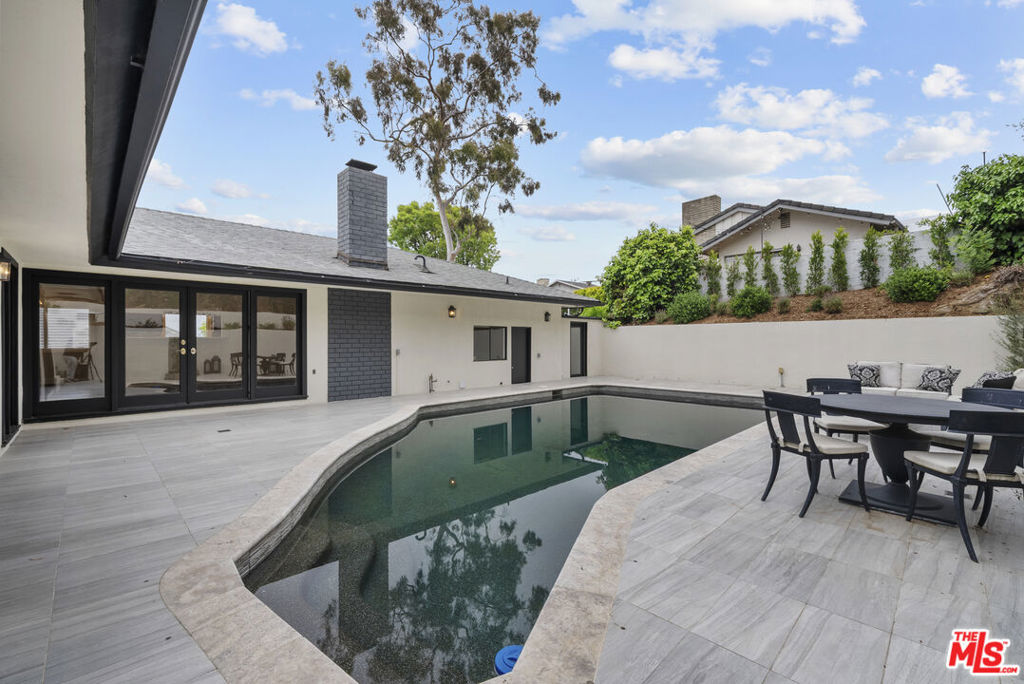 3361 Scadlock Lane