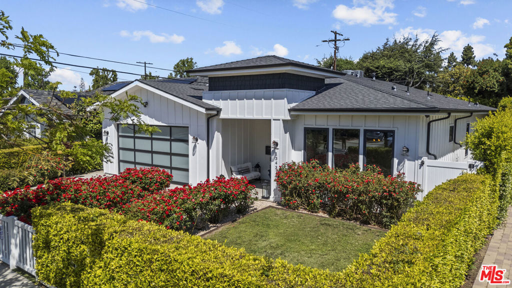 13431 Weddington Street