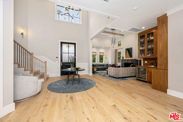 4957 Edgerton Avenue, Encino (los Angeles)