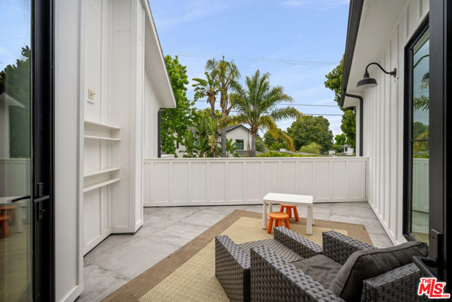 4957 Edgerton Avenue, Encino (los Angeles)