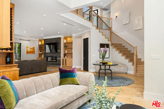 4957 Edgerton Avenue, Encino (los Angeles)