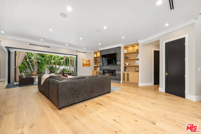 4957 Edgerton Avenue, Encino (los Angeles)