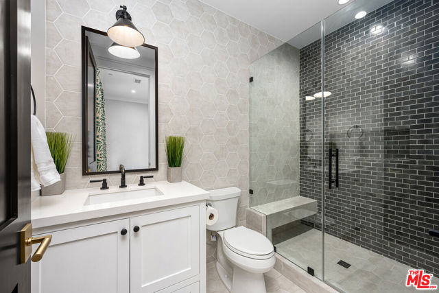 4957 Edgerton Avenue, Encino (los Angeles)