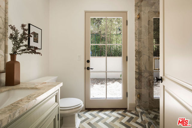 3462 White Rose Way, Encino (los Angeles)