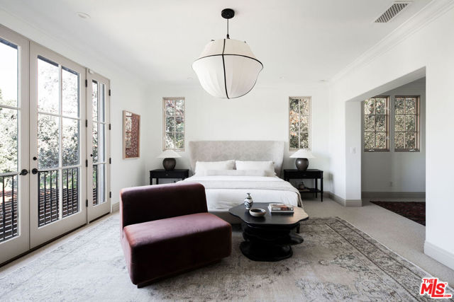 3462 White Rose Way, Encino (los Angeles)