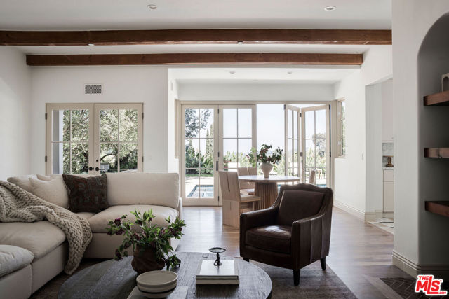 3462 White Rose Way, Encino (los Angeles)