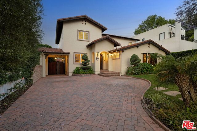 4166 Dixie Canyon Avenue