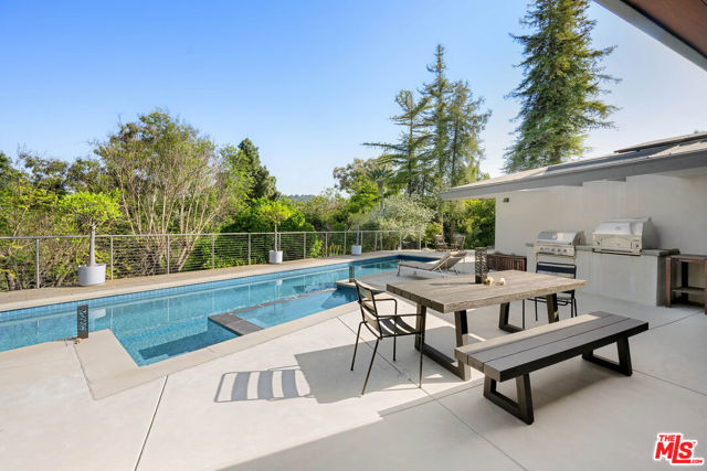 11460 Laurelcrest Road, Studio City (los Angeles)