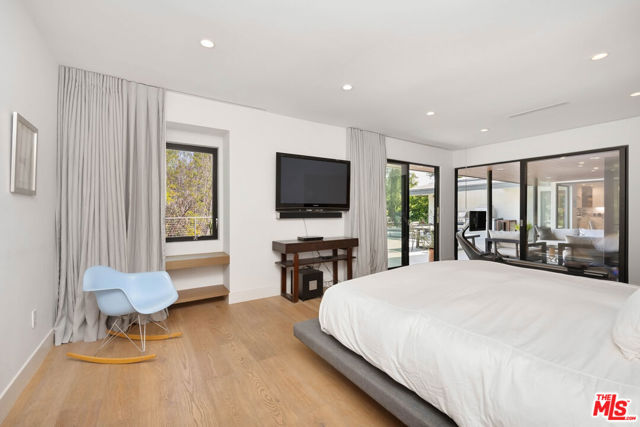 11460 Laurelcrest Road, Studio City (los Angeles)
