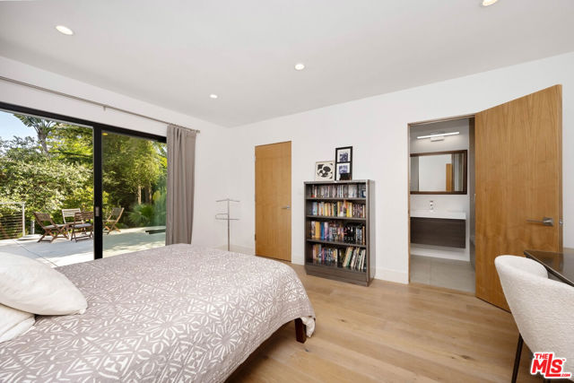 11460 Laurelcrest Road, Studio City (los Angeles)
