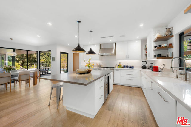 11460 Laurelcrest Road, Studio City (los Angeles)