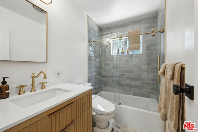 21881 Koontz Way, Topanga (los Angeles)