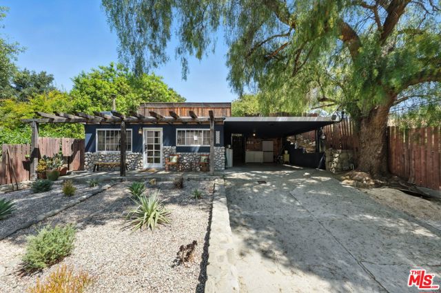 21881 Koontz Way, Topanga (los Angeles)