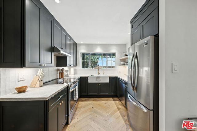 21881 Koontz Way, Topanga (los Angeles)