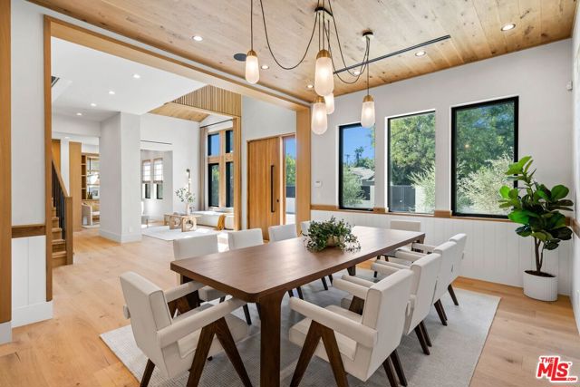 5414 Genesta Avenue, Encino (los Angeles)