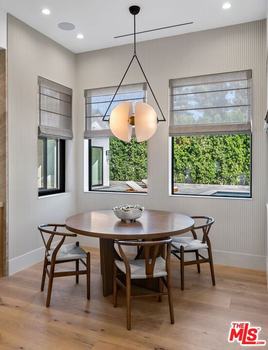 5414 Genesta Avenue, Encino (los Angeles)