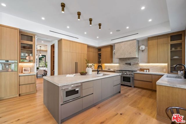 5414 Genesta Avenue, Encino (los Angeles)