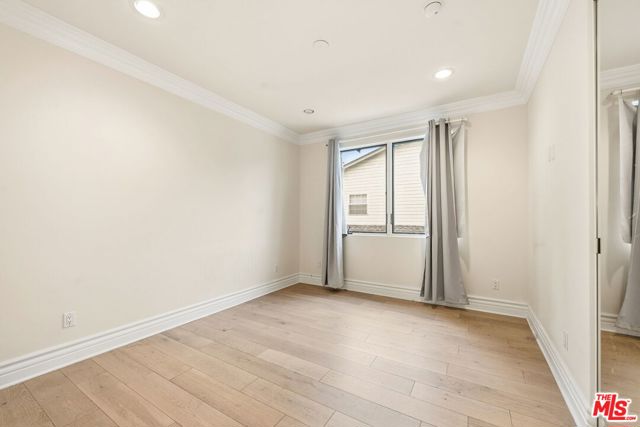 16655 La Maida Street, Encino (los Angeles)