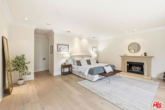 16655 La Maida Street, Encino (los Angeles)