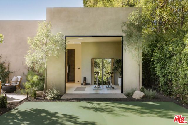 18911 Ringling Street, Tarzana (los Angeles)