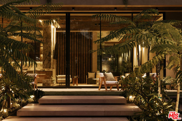 18911 Ringling Street, Tarzana (los Angeles)