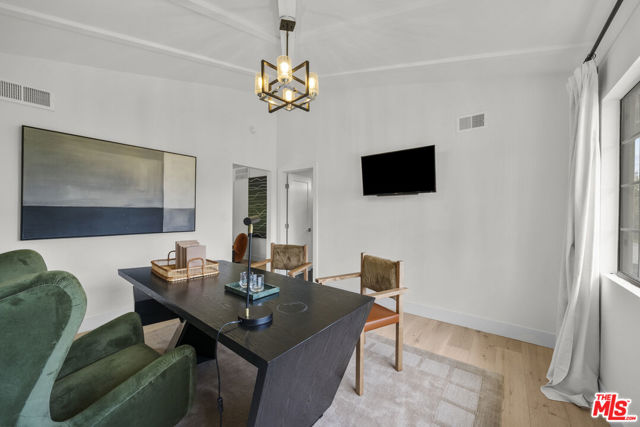 11801 Susan Drive, Granada Hills (los Angeles)