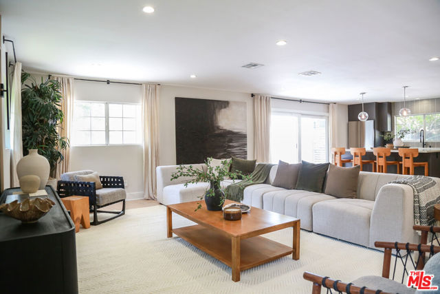 11801 Susan Drive, Granada Hills (los Angeles)