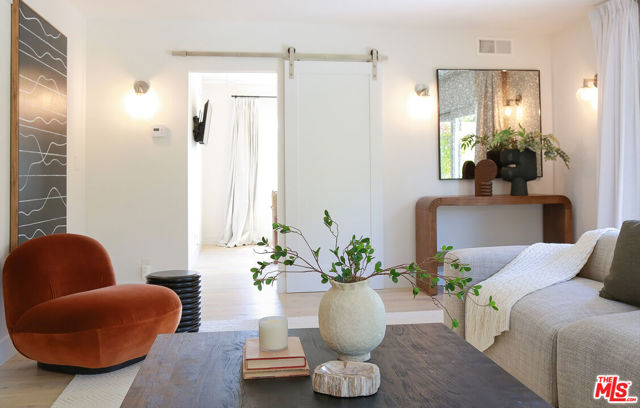 11801 Susan Drive, Granada Hills (los Angeles)