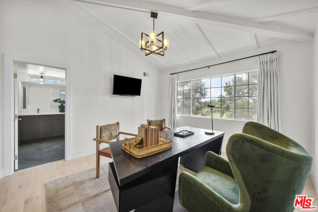 11801 Susan Drive, Granada Hills (los Angeles)