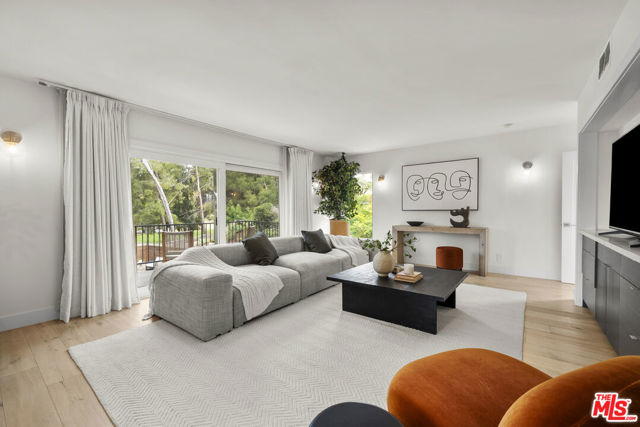 11801 Susan Drive, Granada Hills (los Angeles)