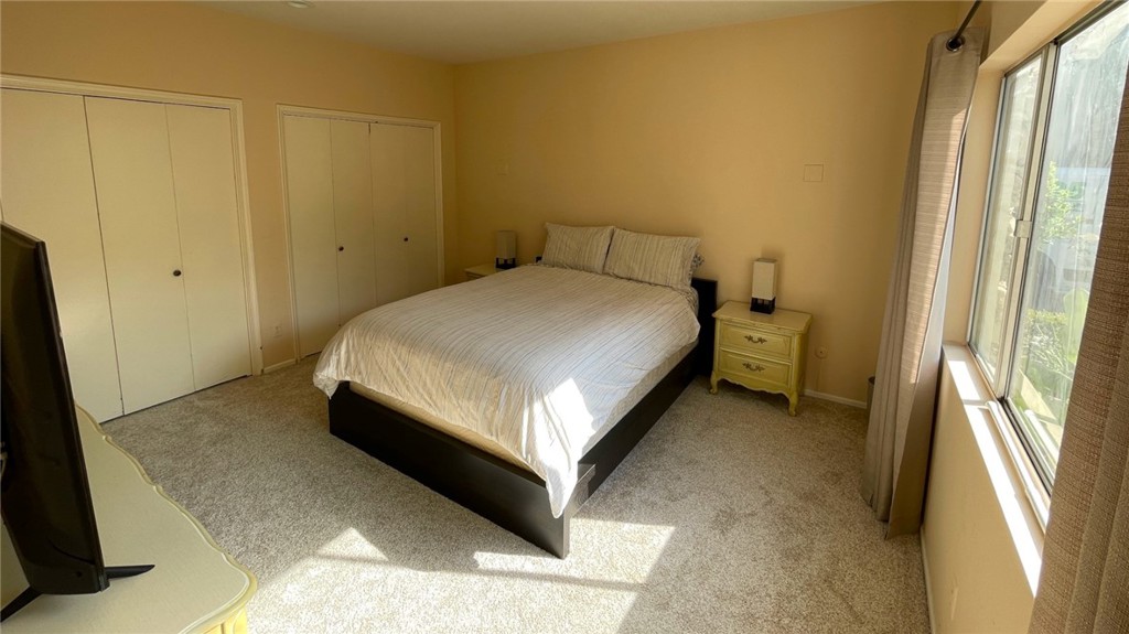 18155 Lake Encino Drive