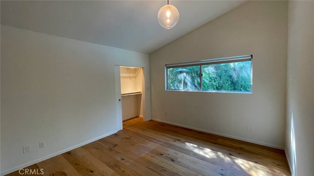 18155 Lake Encino Drive