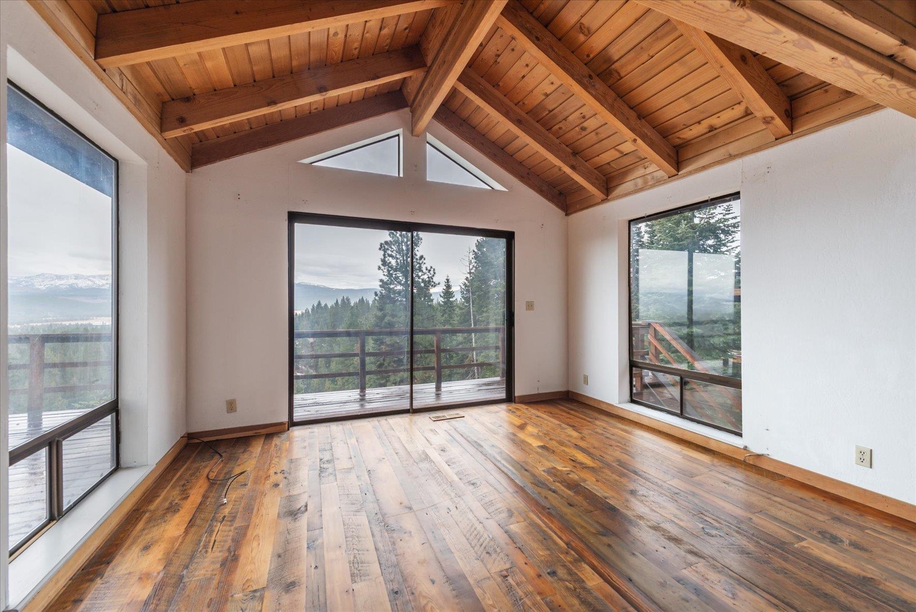 11311 Skyline Court