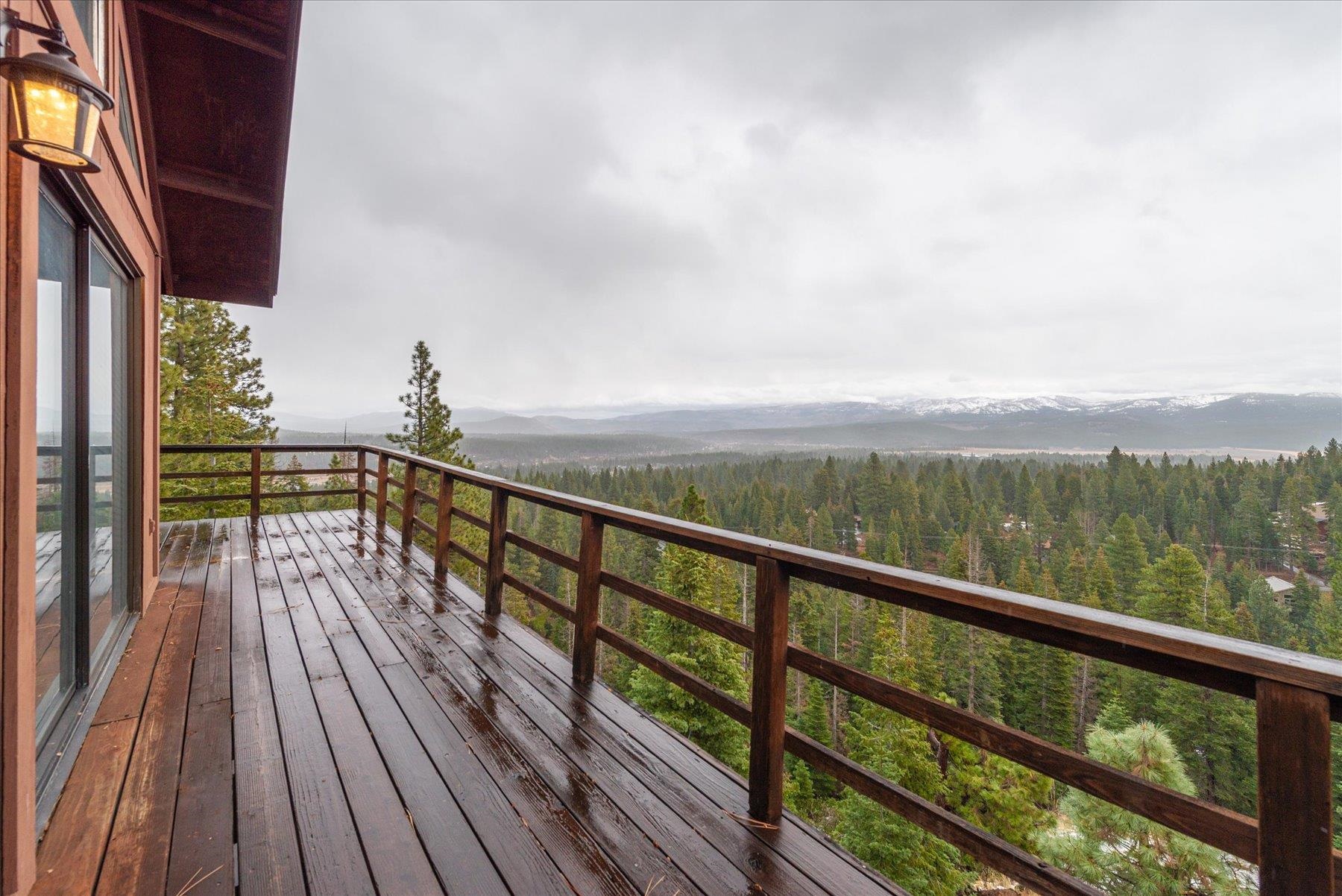 11311 Skyline Court