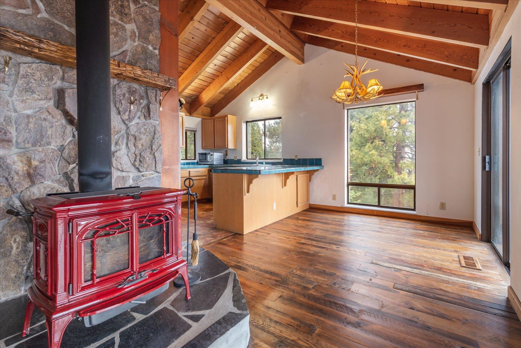 11311 Skyline Court